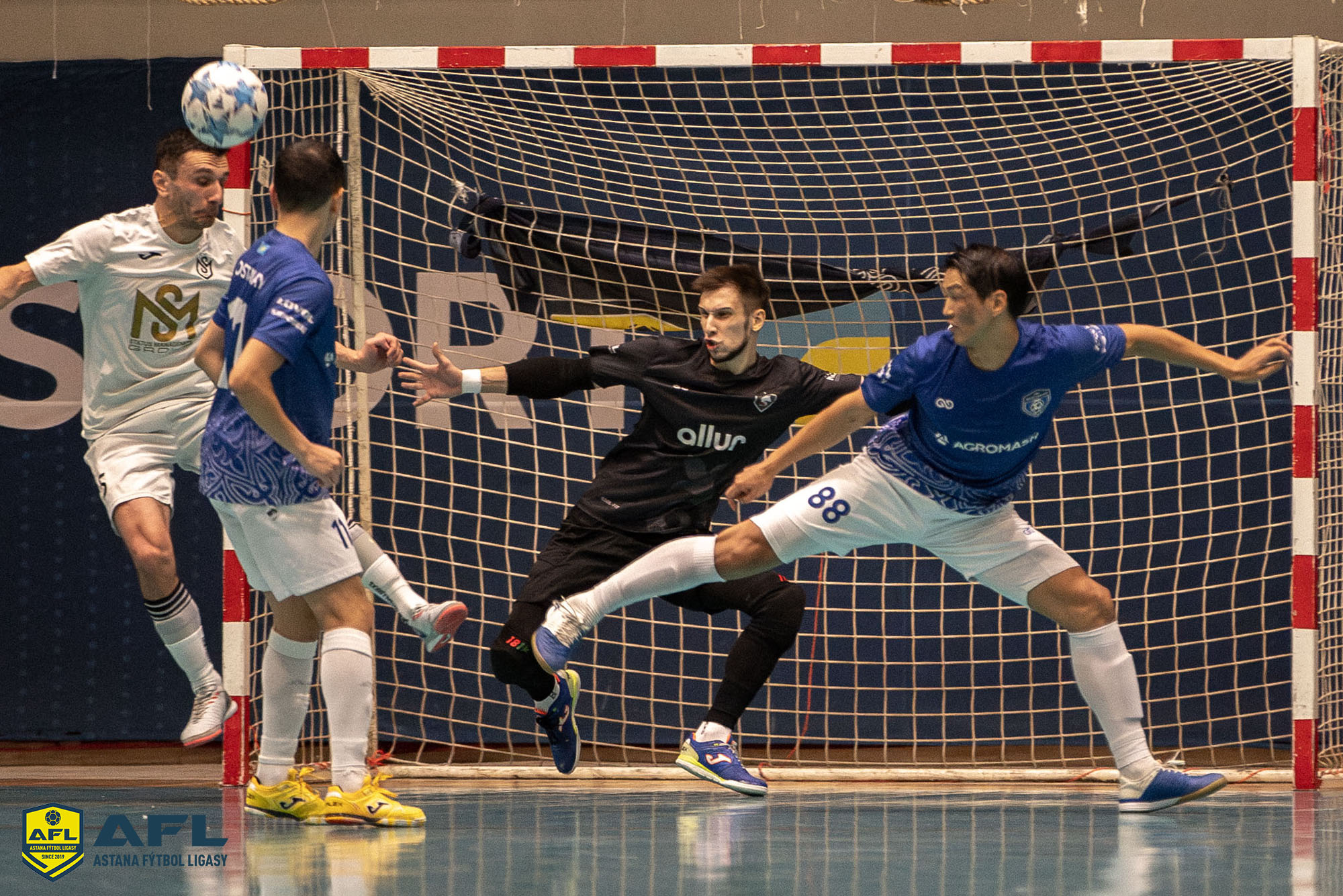 DSC00010